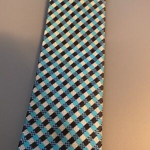 Stylish Checkered Tie in Blue and Black